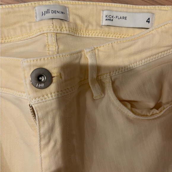 J. Jill Cropped High Waisted Yellow Jeans Size 4 - Picture 7 of 10